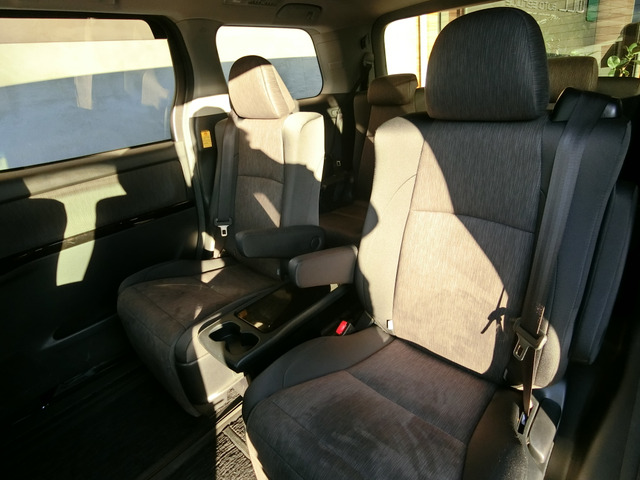 トヨタ ヴェルファイア　ハイブリッド （ベース） H26年 (中国) 99