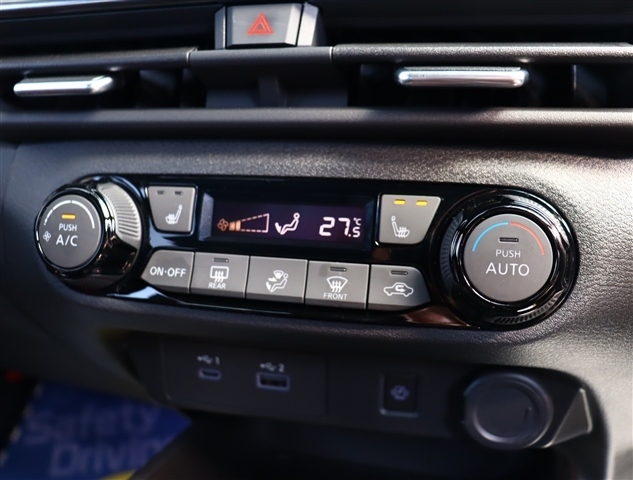 日産 ノートオーラ １．２ ＮＩＳＭＯ R4年 (関東) 99