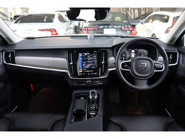 ボルボ Ｖ９０ Ｂ６ ＡＷＤ インスクリプション ４ＷＤ R3年 (近畿) 99