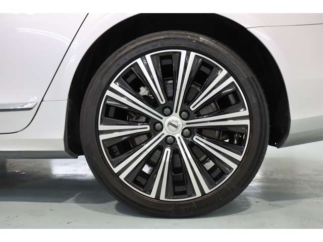 ボルボ Ｖ９０ Ｂ６ ＡＷＤ インスクリプション ４ＷＤ R3年 (近畿) 99