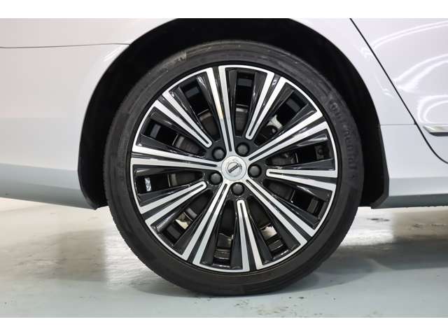 ボルボ Ｖ９０ Ｂ６ ＡＷＤ インスクリプション ４ＷＤ R3年 (近畿) 99