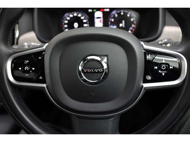 ボルボ Ｖ９０ Ｂ６ ＡＷＤ インスクリプション ４ＷＤ R3年 (近畿) 99