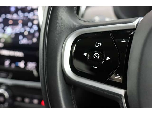 ボルボ Ｖ９０ Ｂ６ ＡＷＤ インスクリプション ４ＷＤ R3年 (近畿) 99