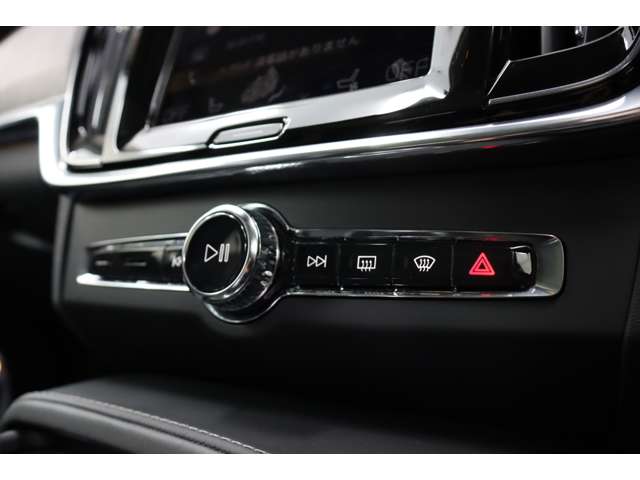 ボルボ Ｖ９０ Ｂ６ ＡＷＤ インスクリプション ４ＷＤ R3年 (近畿) 99