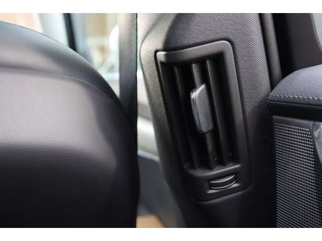 ボルボ Ｖ９０ Ｂ６ ＡＷＤ インスクリプション ４ＷＤ R3年 (近畿) 99