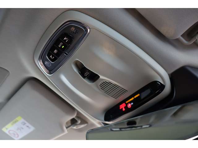 ボルボ Ｖ９０ Ｂ６ ＡＷＤ インスクリプション ４ＷＤ R3年 (近畿) 99