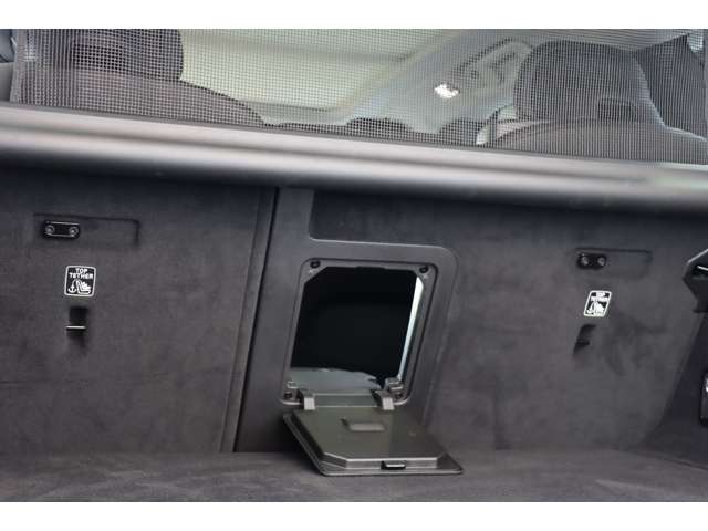 ボルボ Ｖ９０ Ｂ６ ＡＷＤ インスクリプション ４ＷＤ R3年 (近畿) 99