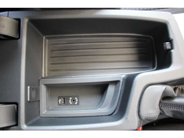 ＢＭＷ ４シリーズ ４２０Ｉ Ｍスポーツ H27年 (関東) 99