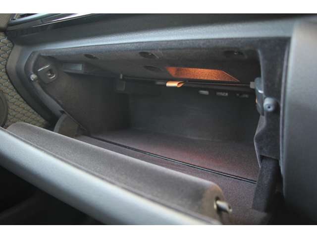 ＢＭＷ ４シリーズ ４２０Ｉ Ｍスポーツ H27年 (関東) 99