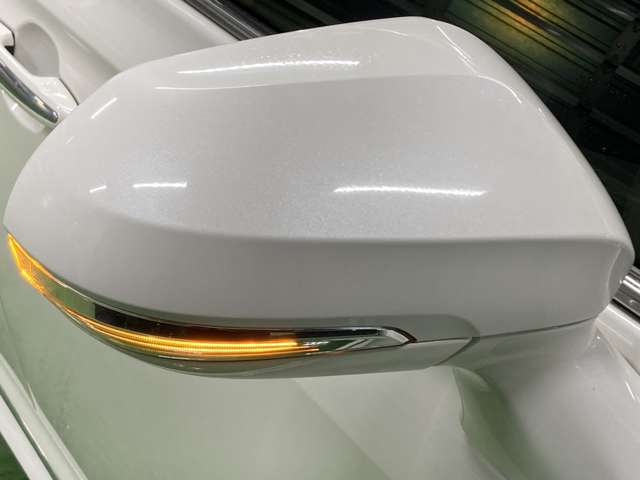 トヨタ クラウン　ハイブリッド ハイブリッド ２．５ ＲＳ ＦＯＵＲ リミテッド ４ＷＤ R2年 (北海道) 99