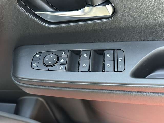 日産 セレナ １．４ Ｅ－ＰＯＷＥＲ ハイウェイスターＶ R6年 (東海) 99