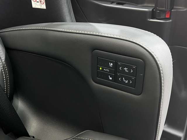 トヨタ アルファード ２．５ Ｚ R5年 (関東) 99