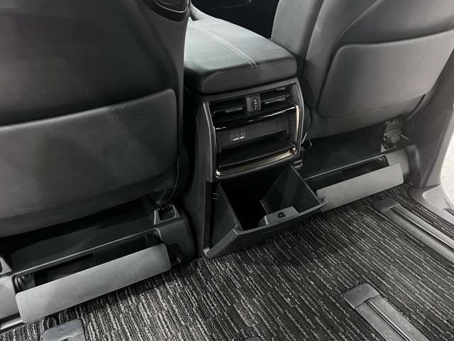 トヨタ アルファード ２．５ Ｚ R5年 (関東) 99