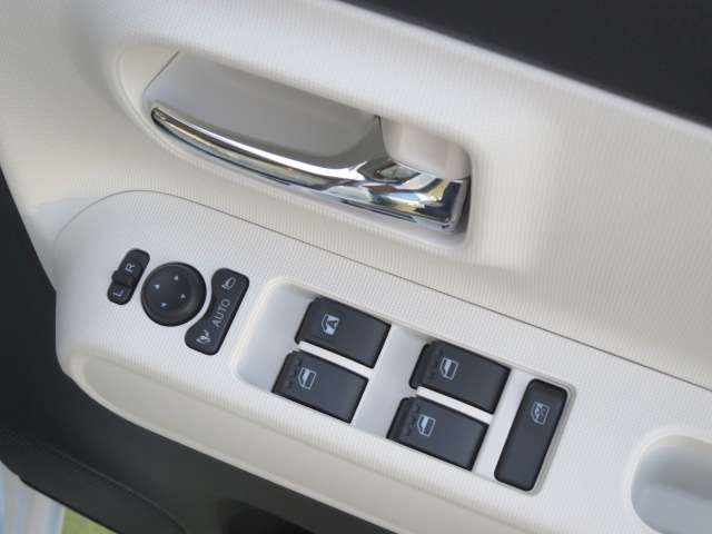 ダイハツ ムーヴ　キャンバス ６６０ ストライプス Ｇ R6年 (関東) 99