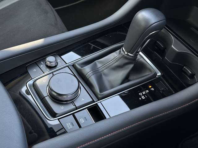 マツダ ＭＡＺＤＡ３　セダン １．８ ＸＤ レトロスポーツエディション ディーゼルターボ R6年 (近畿) 99