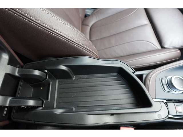 ＢＭＷ Ｘ２ Ｘドライブ１８Ｄ ＭスポーツＸ ディーゼルターボ ４ＷＤ R2年 (近畿) 99