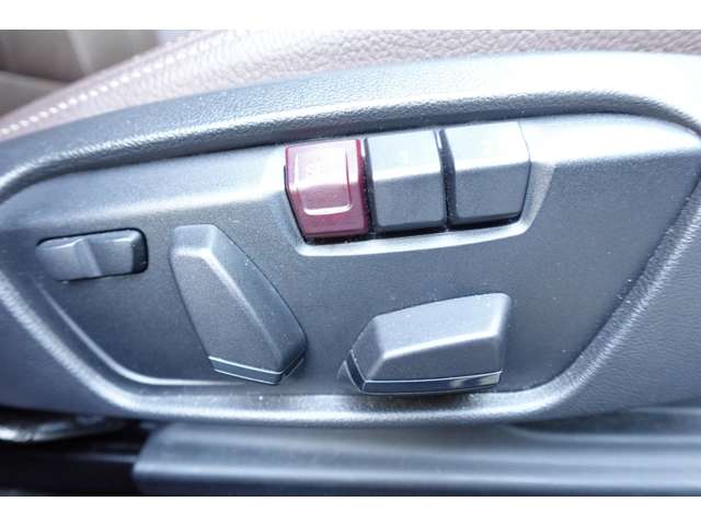 ＢＭＷ Ｘ２ Ｘドライブ１８Ｄ ＭスポーツＸ ディーゼルターボ ４ＷＤ R2年 (近畿) 99