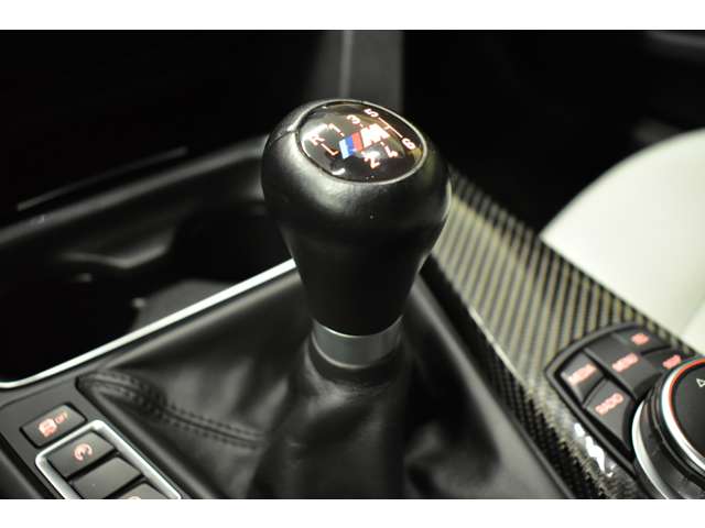 ＢＭＷ Ｍ４クーペ ３．０ H27年 (関東) 99