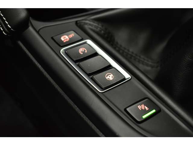 ＢＭＷ Ｍ４クーペ ３．０ H27年 (関東) 99