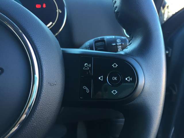 ミニ ミニクロスオーバー クーパー Ｄ R3年 (東海) 99