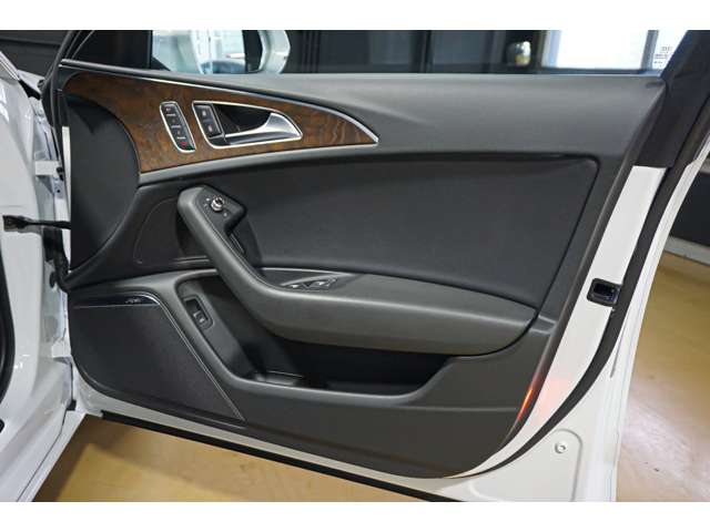 アウディ Ａ６ ２．８ ＦＳＩ クワトロ ４ＷＤ H24年 (北海道) 99