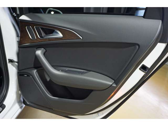 アウディ Ａ６ ２．８ ＦＳＩ クワトロ ４ＷＤ H24年 (北海道) 99