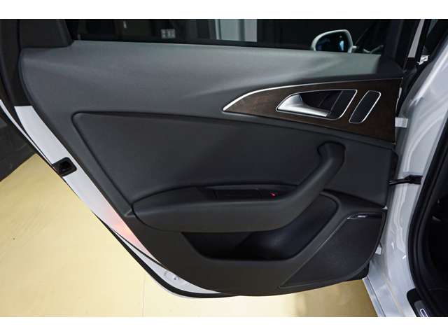 アウディ Ａ６ ２．８ ＦＳＩ クワトロ ４ＷＤ H24年 (北海道) 99