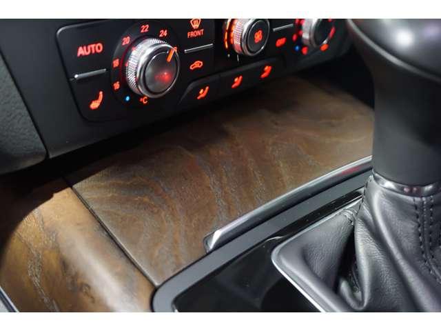 アウディ Ａ６ ２．８ ＦＳＩ クワトロ ４ＷＤ H24年 (北海道) 99