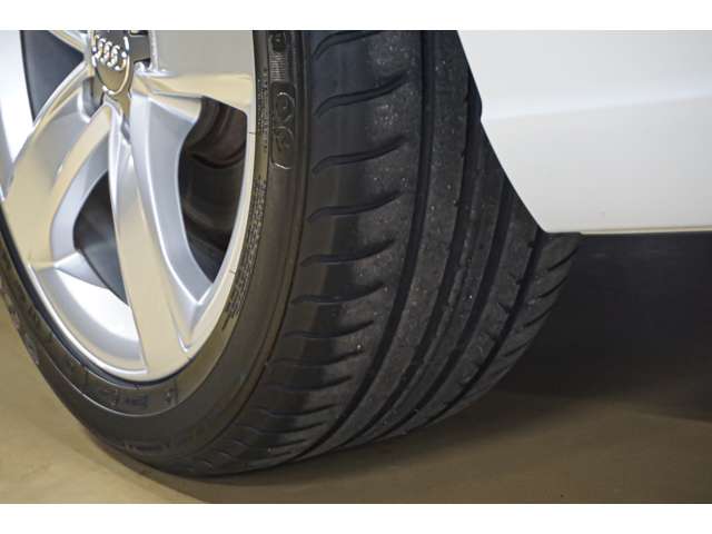 アウディ Ａ６ ２．８ ＦＳＩ クワトロ ４ＷＤ H24年 (北海道) 99