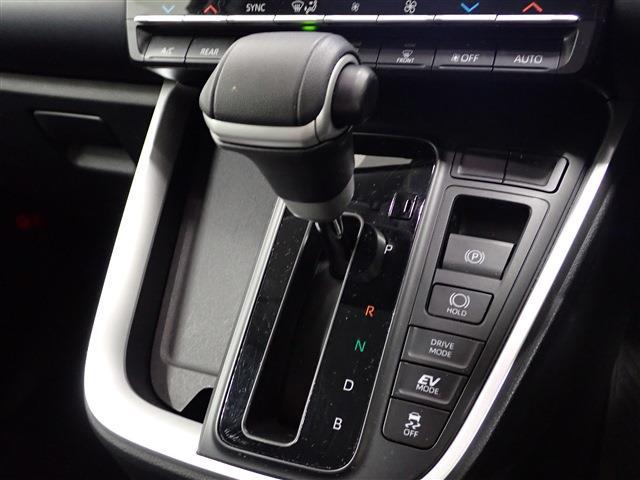 トヨタ ノア １．８ ハイブリッド Ｇ R4年 (関東) 99