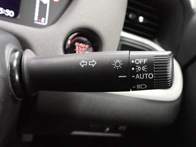 ホンダ フィット １．３ クロスター R2年 (関東) 99