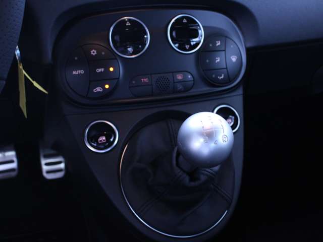 アバルト ５９５ コンペティツィオーネ R4年 (関東) 99