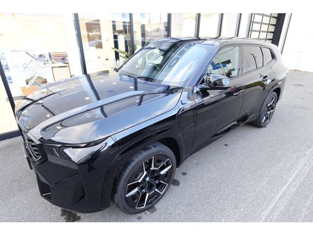 ＢＭＷ ＸＭ ４．４ ４ＷＤ R6年 (近畿) 99