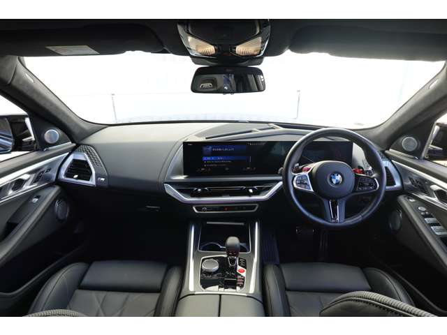 ＢＭＷ ＸＭ ４．４ ４ＷＤ R6年 (近畿) 99