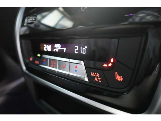 ＢＭＷ ＸＭ ４．４ ４ＷＤ R6年 (近畿) 99