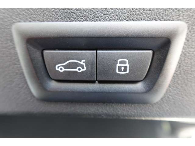 ＢＭＷ ＸＭ ４．４ ４ＷＤ R6年 (近畿) 99