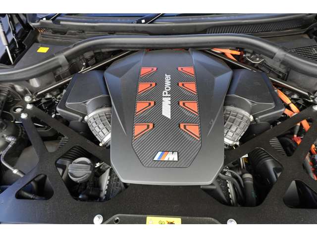 ＢＭＷ ＸＭ ４．４ ４ＷＤ R6年 (近畿) 99