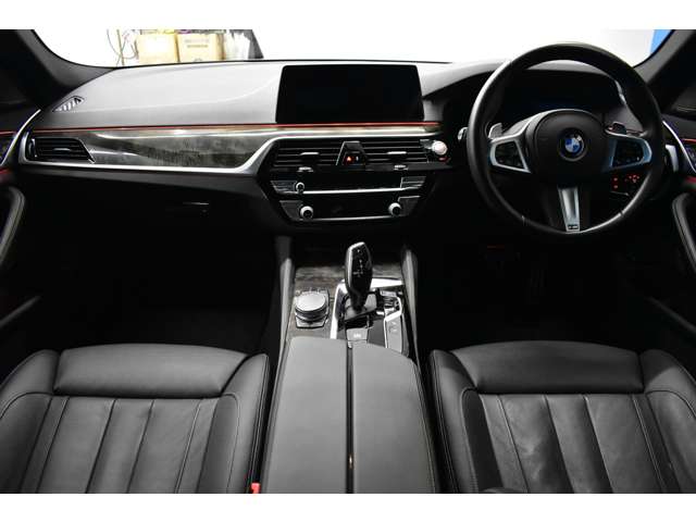 ＢＭＷ ５シリーズ ５４０Ｉ Ｘドライブ Ｍスポーツ ４ＷＤ R1年 (関東) 99