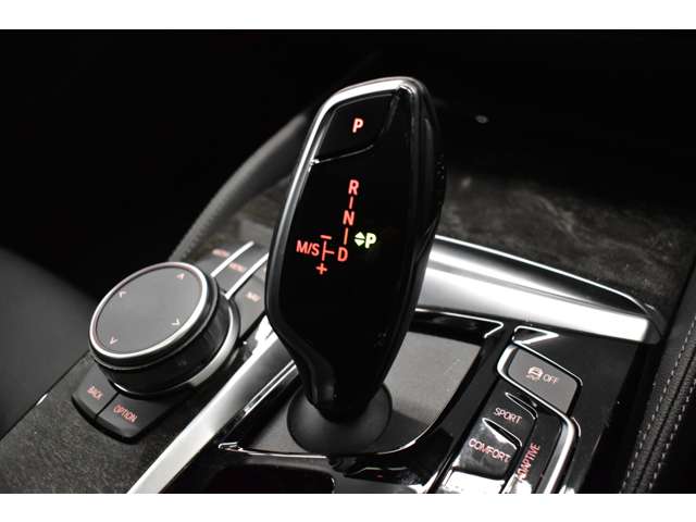 ＢＭＷ ５シリーズ ５４０Ｉ Ｘドライブ Ｍスポーツ ４ＷＤ R1年 (関東) 99