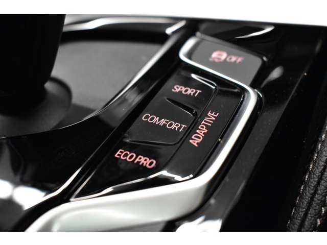 ＢＭＷ ５シリーズ ５４０Ｉ Ｘドライブ Ｍスポーツ ４ＷＤ R1年 (関東) 99