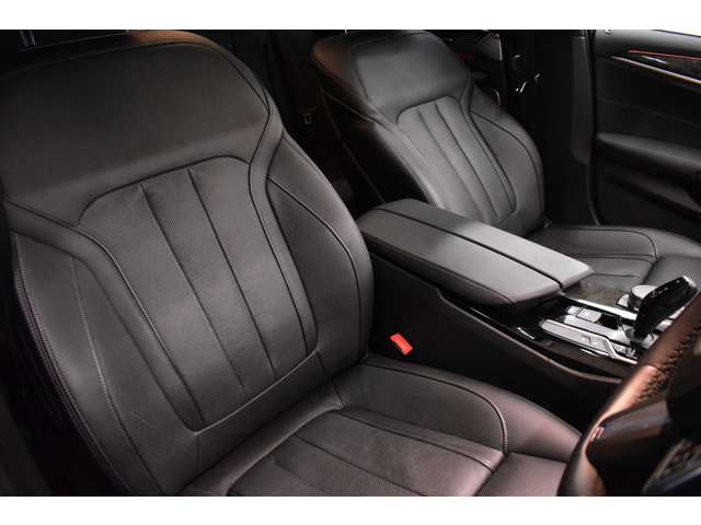 ＢＭＷ ５シリーズ ５４０Ｉ Ｘドライブ Ｍスポーツ ４ＷＤ R1年 (関東) 99