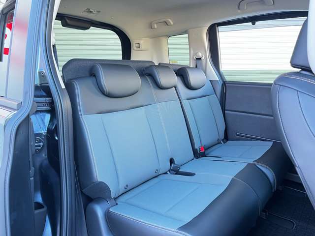 ホンダ フリード　ハイブリッド １．５ Ｅ：ＨＥＶ クロスター R6年 (東海) 99