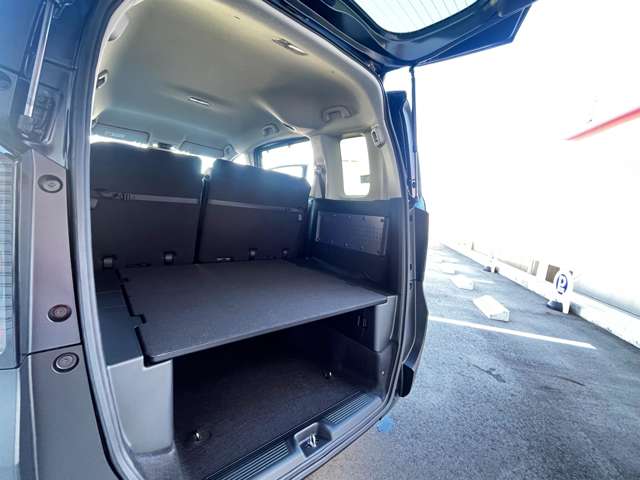 ホンダ フリード　ハイブリッド １．５ Ｅ：ＨＥＶ クロスター R6年 (東海) 99