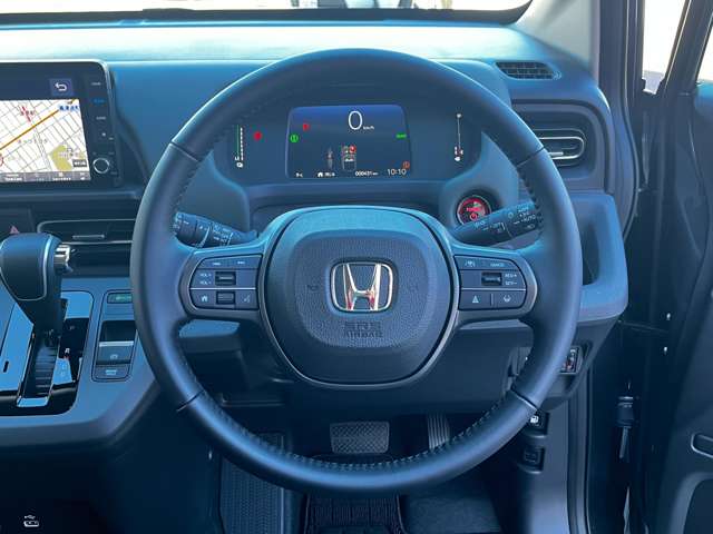 ホンダ フリード　ハイブリッド １．５ Ｅ：ＨＥＶ クロスター R6年 (東海) 99