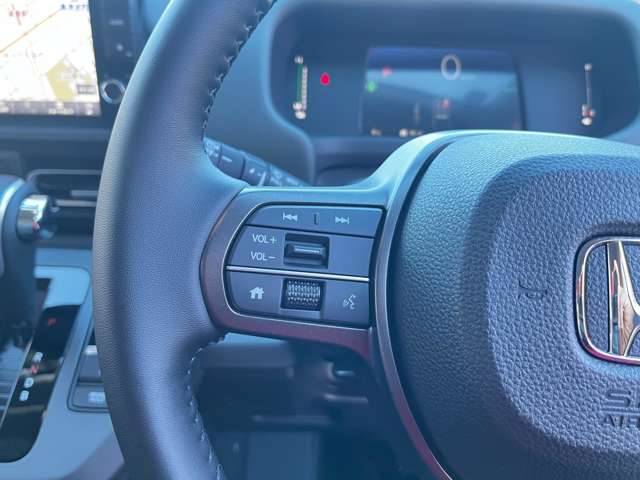 ホンダ フリード　ハイブリッド １．５ Ｅ：ＨＥＶ クロスター R6年 (東海) 99