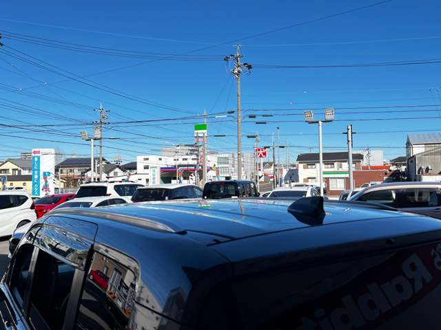 ホンダ フリード　ハイブリッド １．５ Ｅ：ＨＥＶ クロスター R6年 (東海) 99