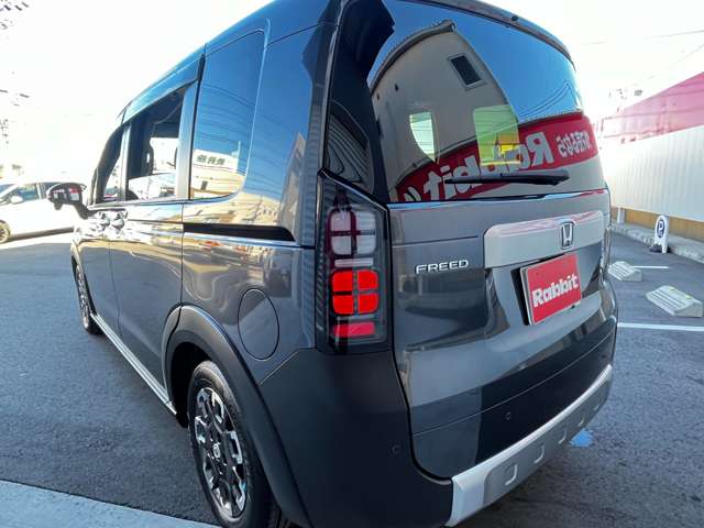 ホンダ フリード　ハイブリッド １．５ Ｅ：ＨＥＶ クロスター R6年 (東海) 99