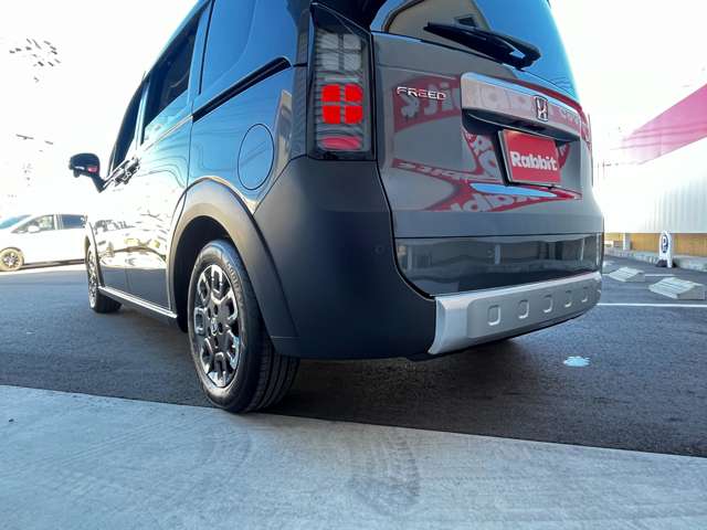 ホンダ フリード　ハイブリッド １．５ Ｅ：ＨＥＶ クロスター R6年 (東海) 99