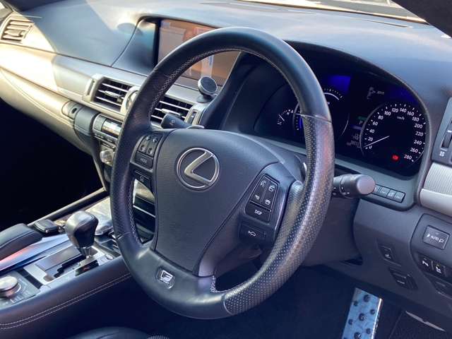 レクサス ＬＳハイブリッド ６００Ｈ Ｆスポーツ ４ＷＤ H27年 (関東) 99