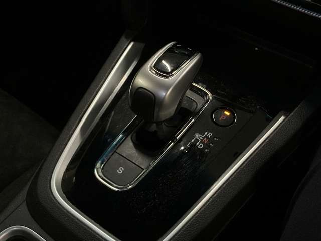 ホンダ シャトル １．５ ハイブリッド ホンダセンシング ４ＷＤ H30年 (北海道) 99